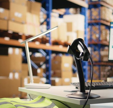 package-tracking-software-system-follows-parcels-shipped-via-awb-numbers-tracking-empty